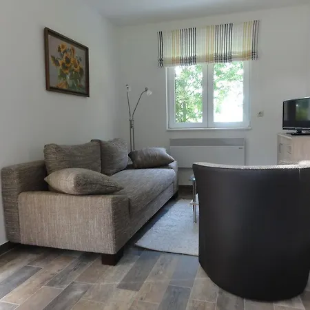 Adams Schwedenhaus Holiday home *